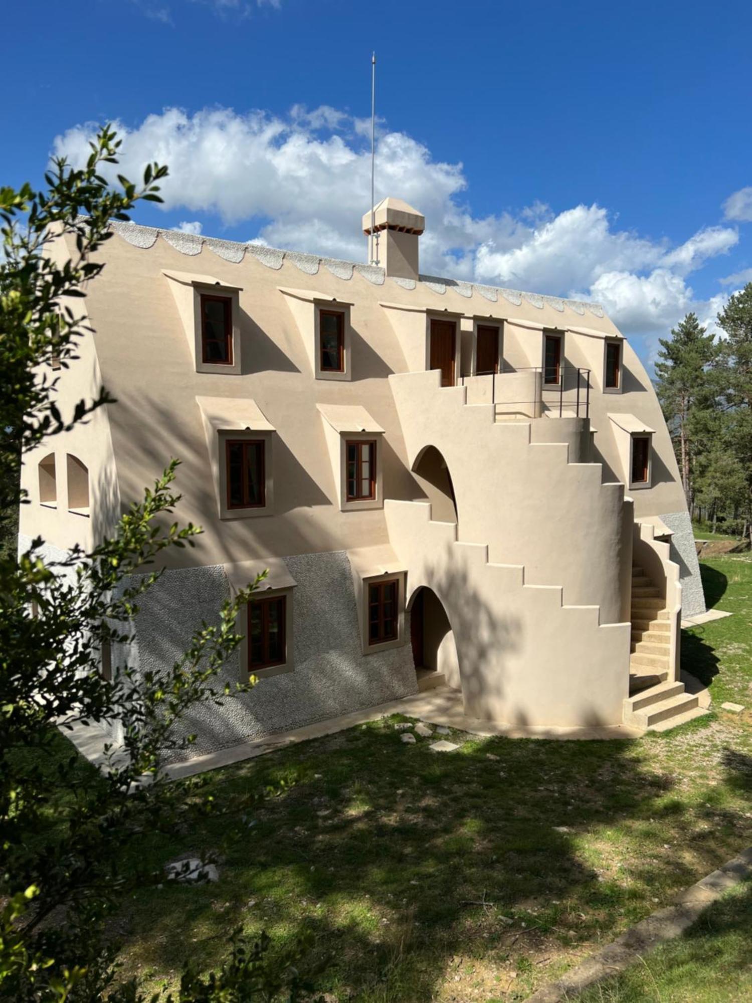 El Castell De La Pobla De Lillet (Adults Only) Villa Exterior foto