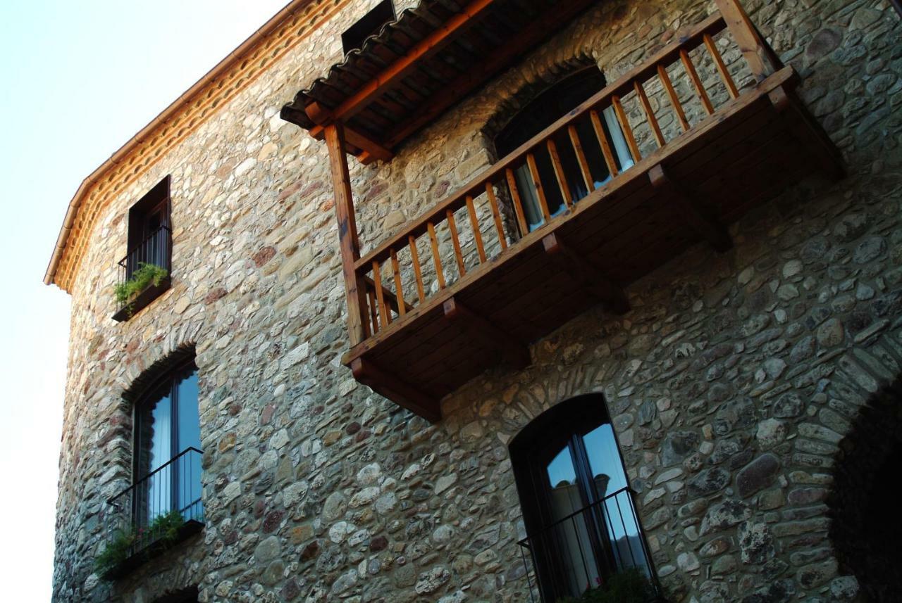 El Castell De La Pobla De Lillet (Adults Only) Villa Exterior foto